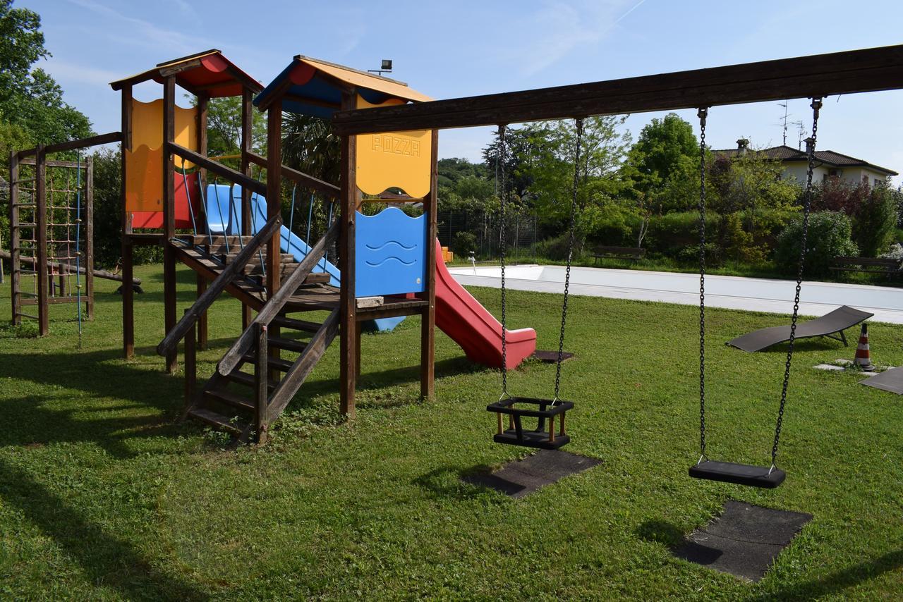 Agriturismo Mulino Bianco Лонато Екстериор снимка