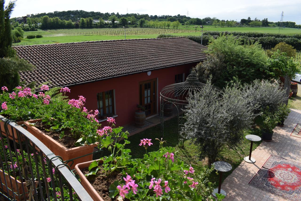 Agriturismo Mulino Bianco Лонато Екстериор снимка