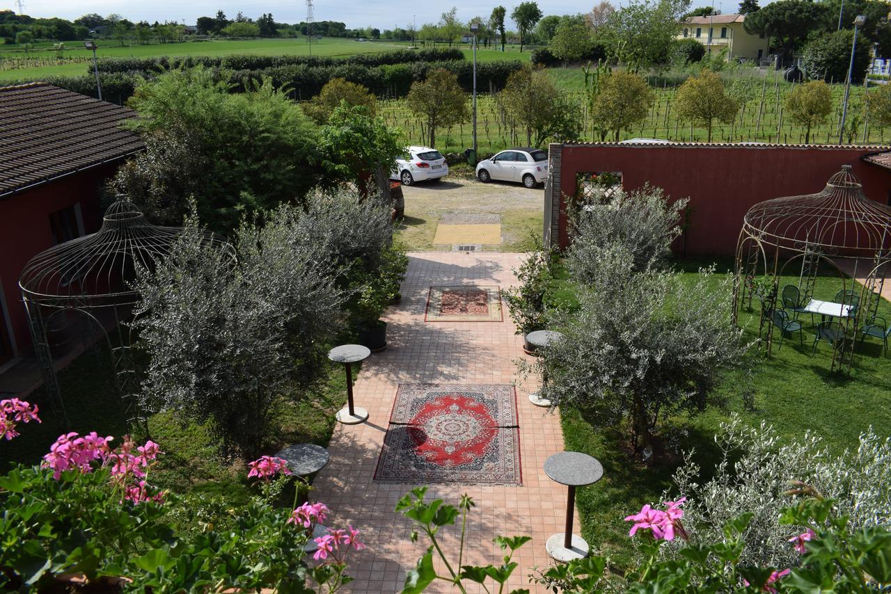 Agriturismo Mulino Bianco Лонато Екстериор снимка