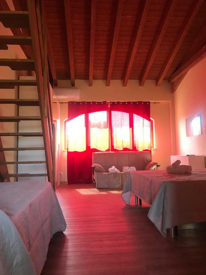 Agriturismo Mulino Bianco Лонато Екстериор снимка